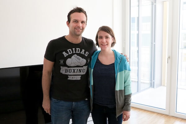 Thomas und Gabi in ihrem neuen Zuhause in Zürich