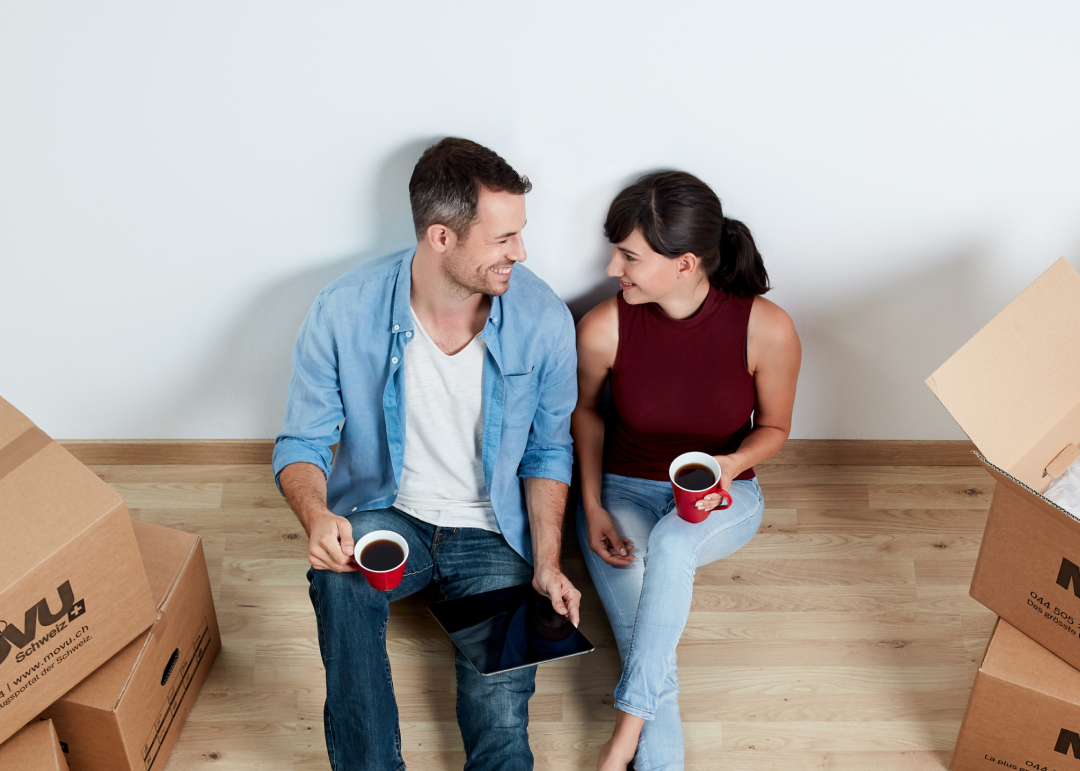 demenagement-lancy couple déménagement café